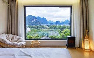 Riverside Retreat Hotel - 4