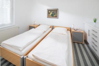 Admiral's Kap Lounge 1 - 6