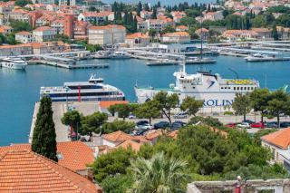 MODERN APARTMENT WITH SEA VIEW - 7