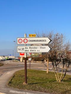 Hostellerie Au rendez-vous des amis - Chaumont - 9