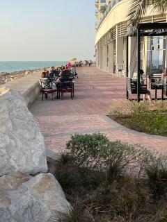 Incredible Ocean View Studio Aprtment in Al Marjan Island - Ras al Khaimah - 3