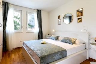 Green 'n Grey Omiš - 3