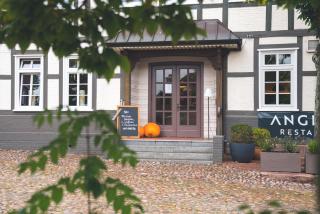 Landart Hotel - 0