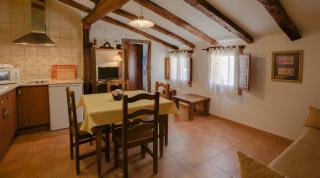 Apartamentos Rurales Los Vergeles - Valverde de la Vera - 2