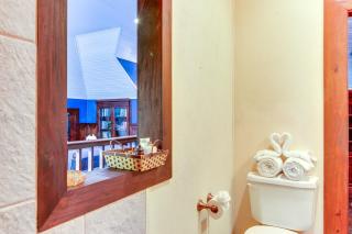 Mahogany Hall Gold Standard Certified - San Ignacio - 9