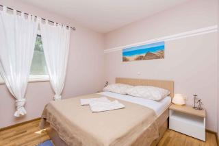 Holiday home in SvetiVidDobrinjski - Insel Krk 42199 - Gostinjac - 7