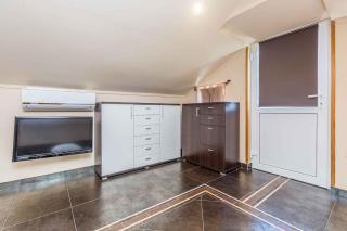 Holiday home in SvetiVidDobrinjski - Insel Krk 42199 - Gostinjac - 1