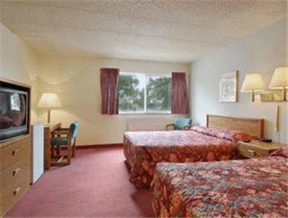 Sunset Inn & Suites - Lincoln - 3