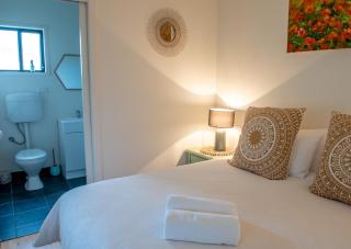 Bower On Becket - Couples Retreat - Rye - 6