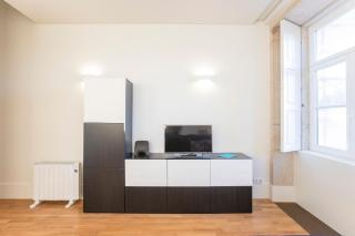 Modern 2BR Duplex by Art District by LovelyStay - 4