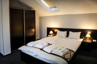 Shelter Hotel - Kiew - 7