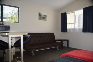 Judges Pool Motel Turangi - 9