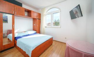 Apartment and Room Stefanija - Vodice - 3