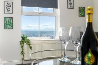 City Centre Charming 2 Bed Lovely Apartment-Snugstaff - 5