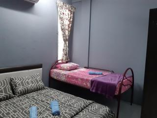 Anis Homestay Gua Musang - Gua Musang - 4