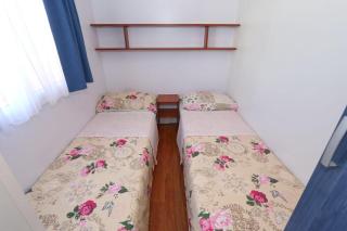Poolside Mobile Home - Turanj - 3