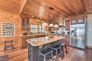 Panoramic Mtn Views Luxe Cataloochee Cabin! - Waynesville - 3