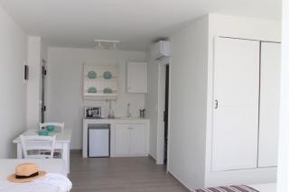 Stegna Akti Luxury Suites - 8