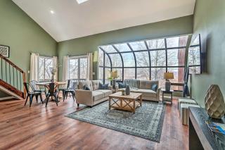 Inviting Vernon Twp Condo with Private Balcony! - 0