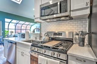 Inviting Vernon Twp Condo with Private Balcony! - 1