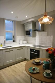 No 9 The Folly - Southport - 6