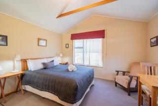 Eglinton Valley Camp - Te Anau Downs - 5