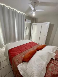 Apto Bromélias - Meia Praia - 4