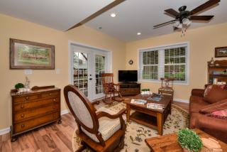 Carr House - 8