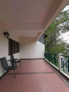 Cozy Home Copthorne Equatorial Hill Resort - 3