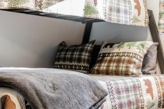 Winterfell Cabin - 4