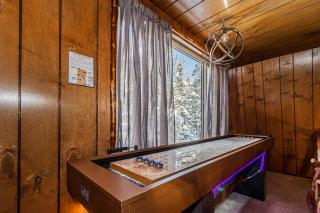 Winterfell Cabin - 9