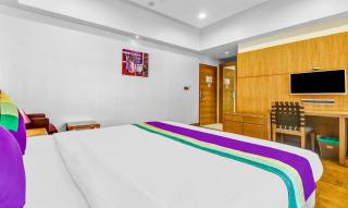 Medora Hotel - Kozhikode - 4