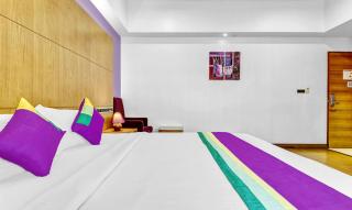 Medora Hotel - Kozhikode - 1