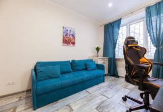 На Палаце Спорта - 1