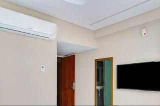 HOTEL V HITEC City - 2