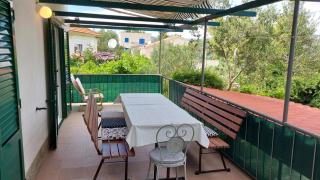 Apartment in Slatine with sea view, terrace, WiFi (4785-1) - Slatine - 4