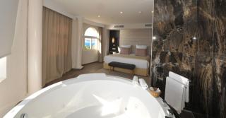 Hotel Salobreña Suites - Salobreña - 1