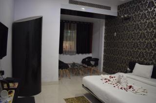HOTEL THE HILLS - Ambikāpur - 1