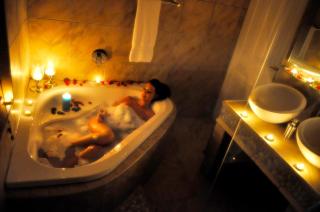 Waterfalls Boutique Hotel - 9
