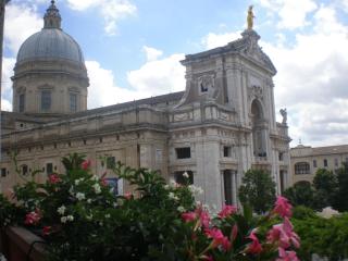Piazza degli Angeli - Assisi - 7