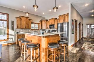 Cabin with Gradual Slope to Sandy Bottom Swimming! - 4