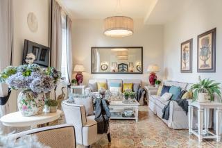 The Park View 4 Bedrooms Apartment with Terrace and Elevator inside the Walls of Lucca - 0