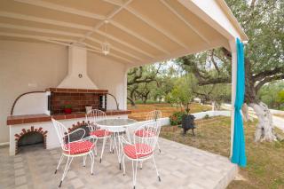 Soso's Sea View Apartment - 7