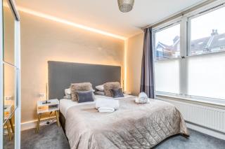 City & Beach at your Reach - courtyard & parking - Portsmouth - 8
