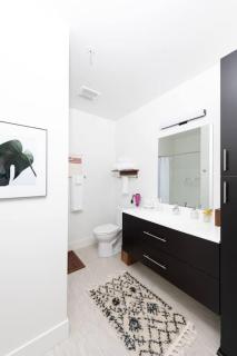 Modern 1BR Apt with Skywalk to Fiserv, Rooftop, and Parking - 2