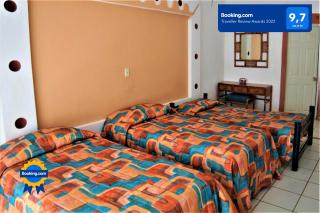 Casa Matanchen, privada a pie de playa - 1