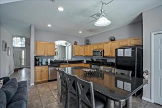 7 Bed Room Vacation Villa Near Disney - 3