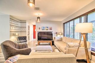 Tropical Home with Outdoor Oasis 2 Mi to Beach - Fort Lauderdale - 8
