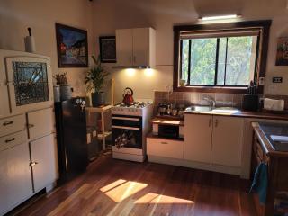 Kookaburra Cottage at Uralba Eco Cottages - Upper Horseshoe Creek - 6