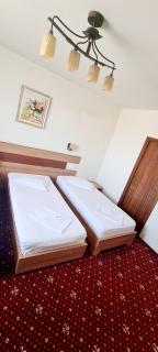 MOTEL COOL - Bărcăneşti - 5